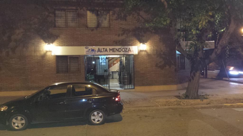 Hotel Alta Mendoza Exterior photo