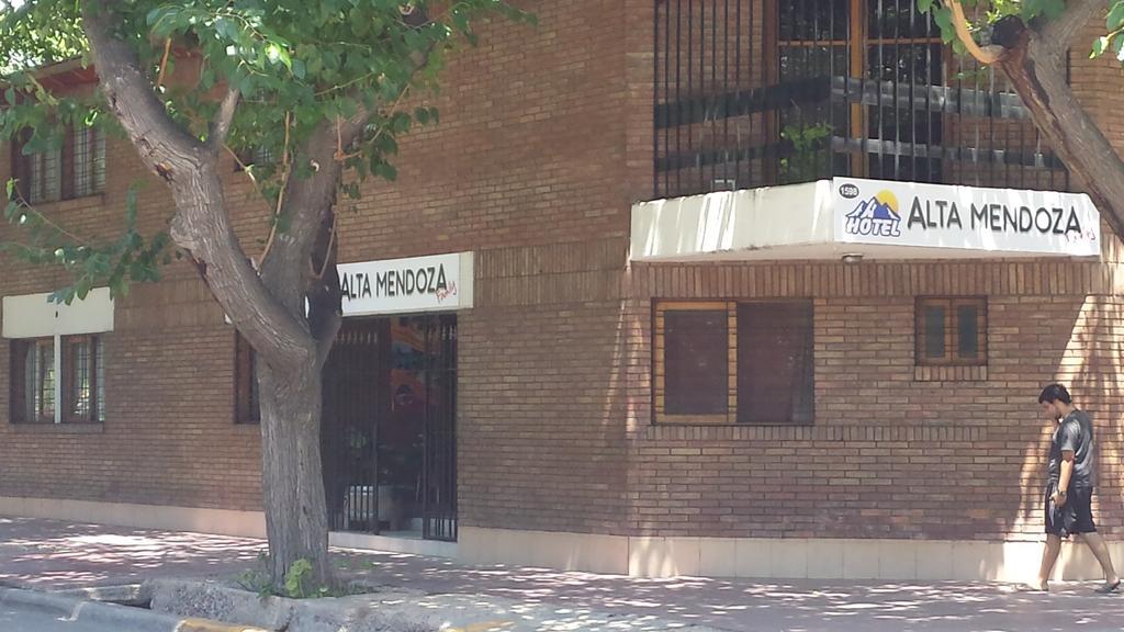 Hotel Alta Mendoza Exterior photo