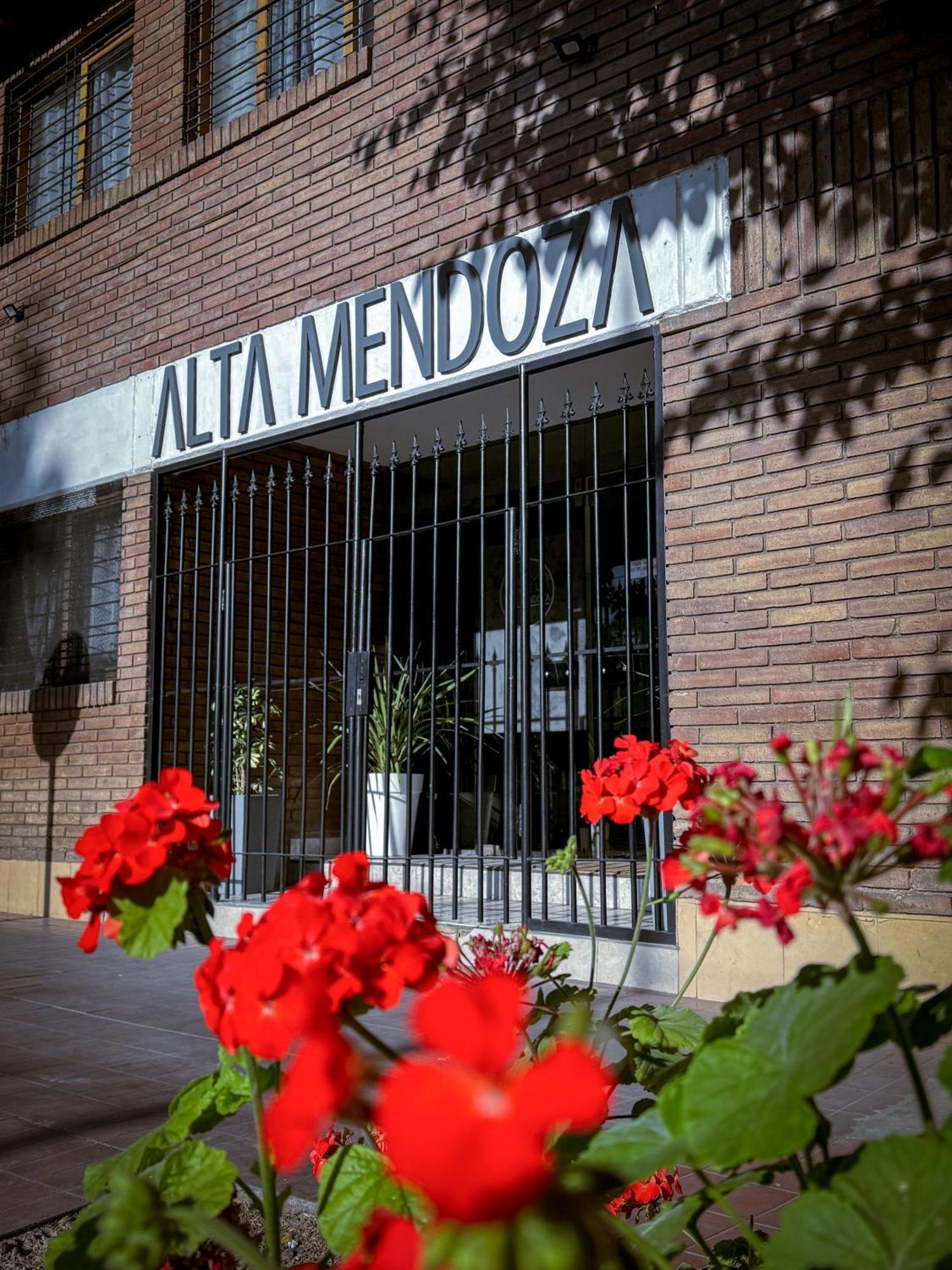 Hotel Alta Mendoza Exterior photo